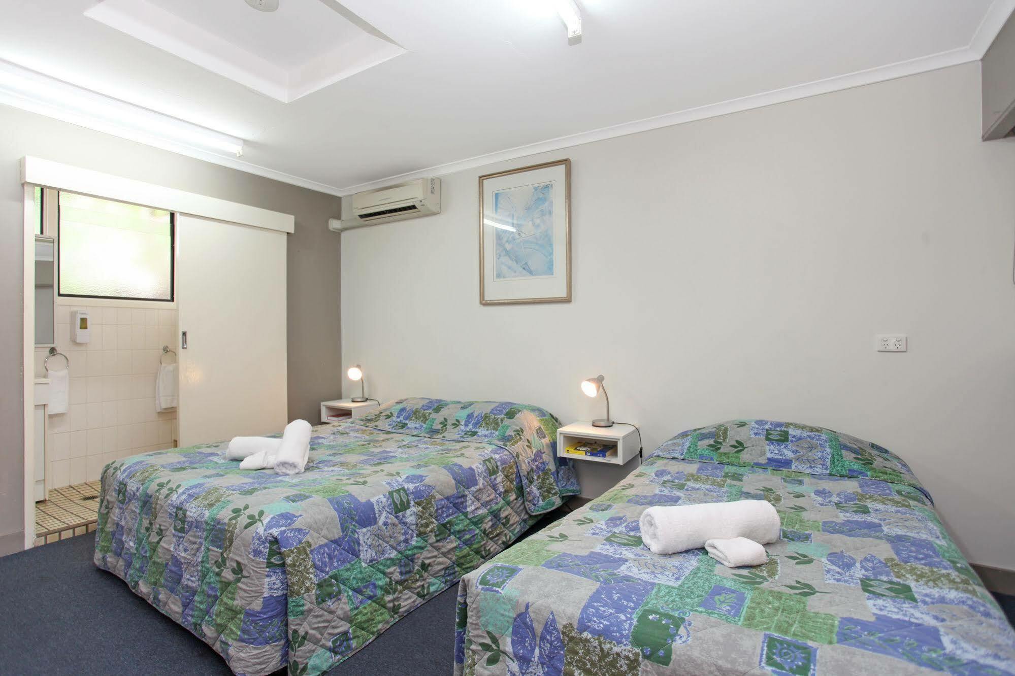 Tandara Hotel Motel Sarina Zewnętrze zdjęcie