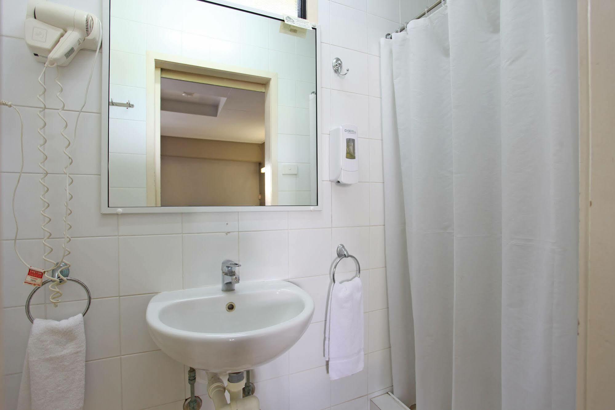 Tandara Hotel Motel Sarina Zewnętrze zdjęcie