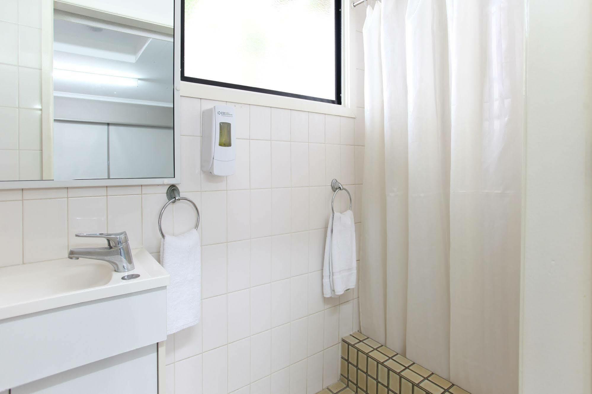 Tandara Hotel Motel Sarina Zewnętrze zdjęcie